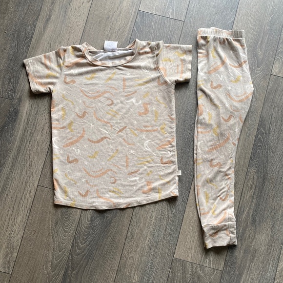Jax and Lennon Wild Things Bamboo PJ set size 2/3 (faded marker on pants) - Picture 1 of 1